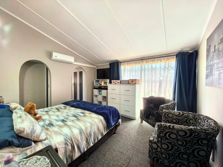 5 Bedroom Property for Sale in Sasolburg Ext 23 Free State